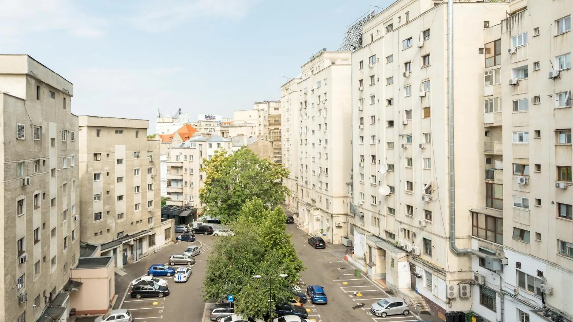 Big Central Apartment - 3Br - Piata Unirii Bukarest 0*,