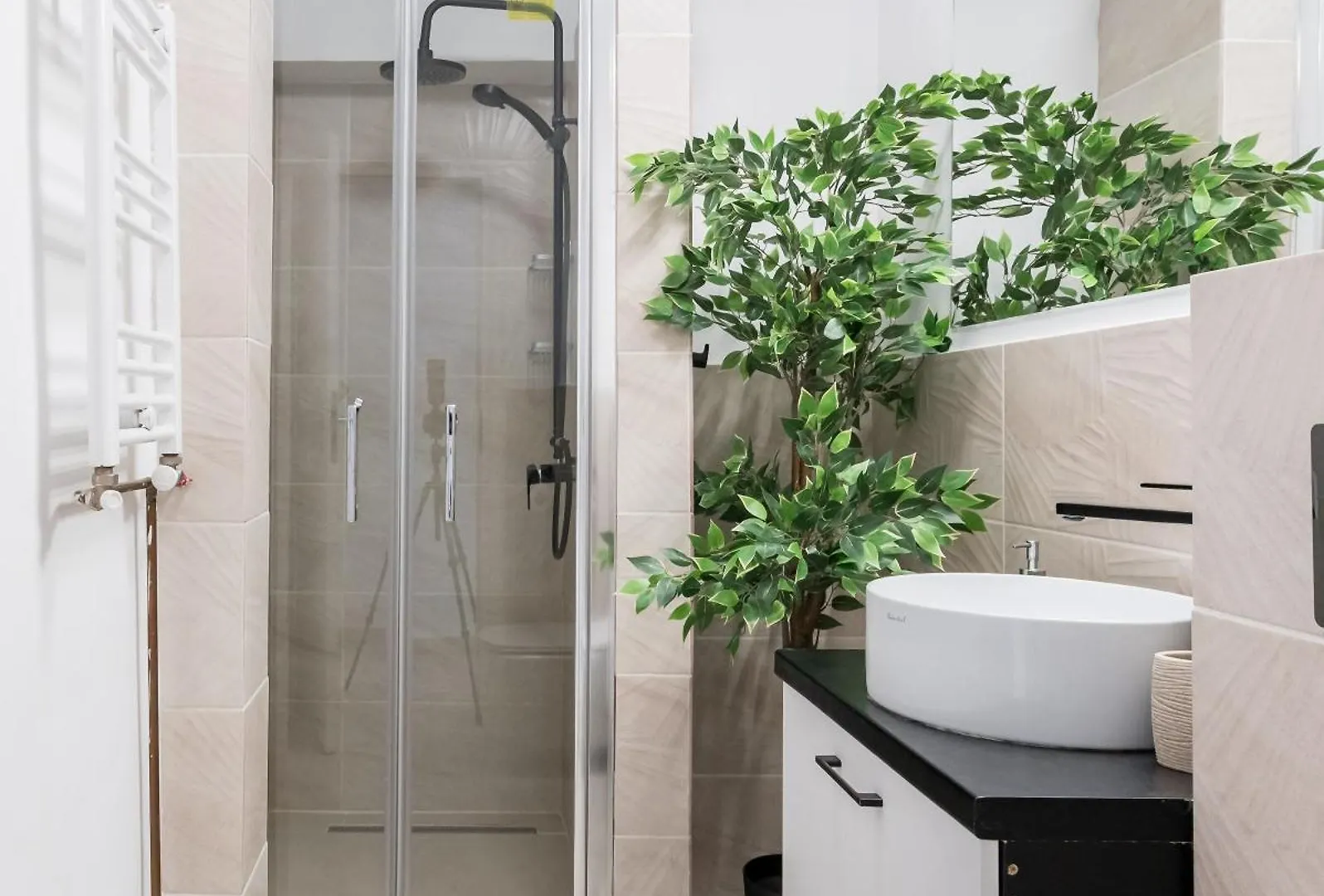 Big Central Apartment - 3Br - Piata Unirii Bukarest Rumänien