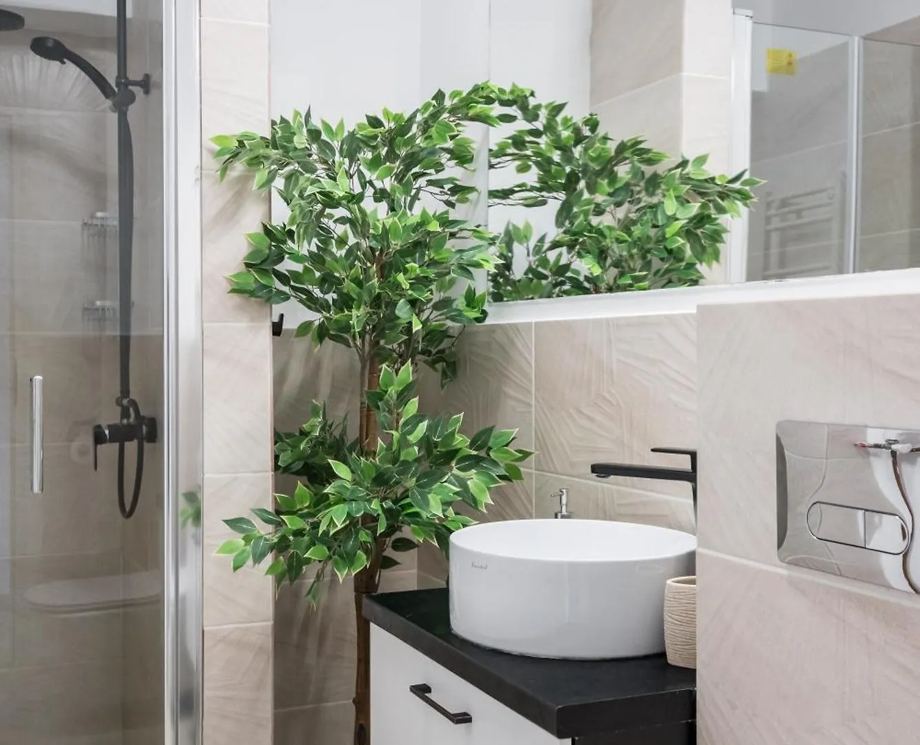 Big Central Apartment - 3Br - Piata Unirii Bukarest 0*,