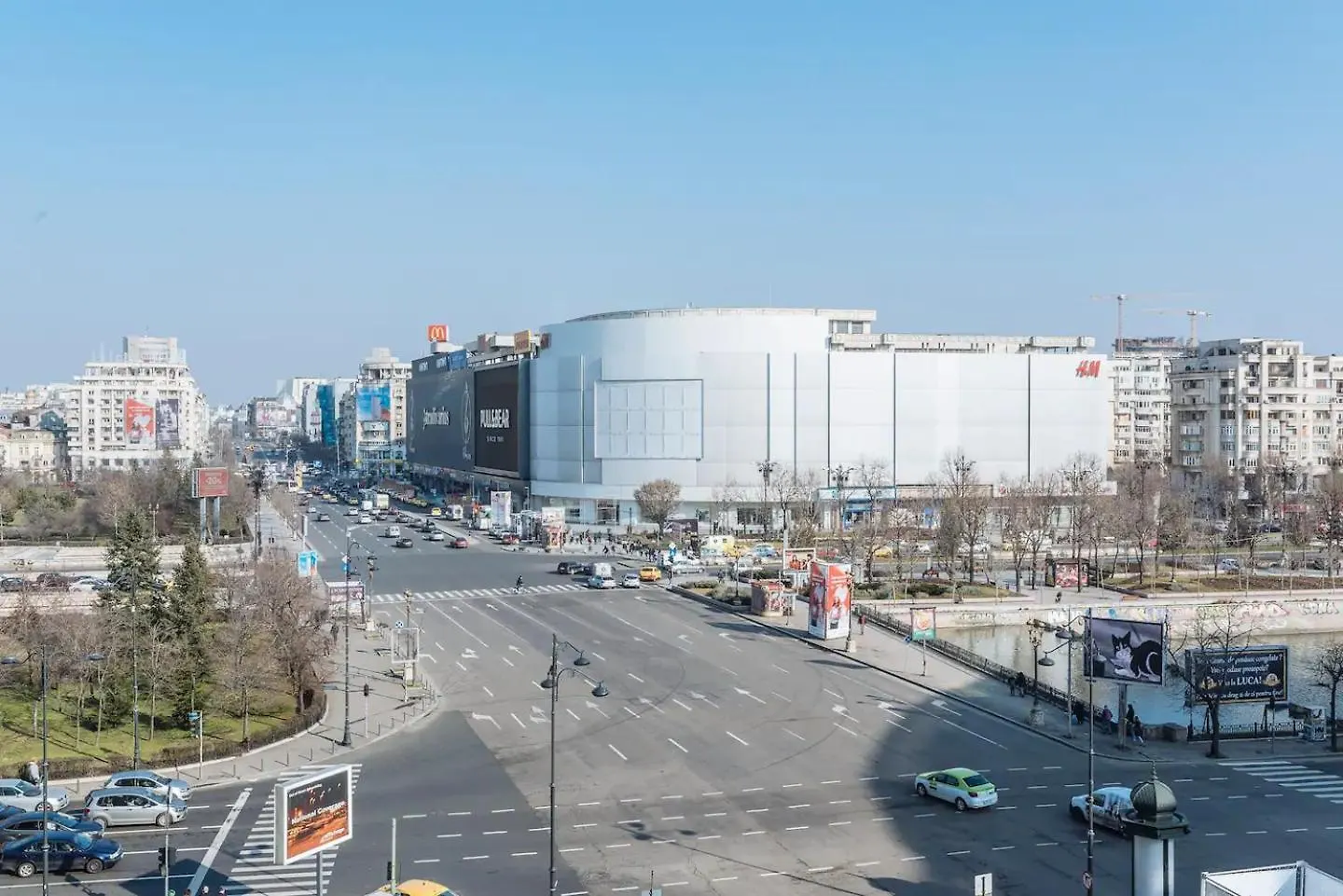 Big Central Apartment - 3Br - Piata Unirii Bucharest